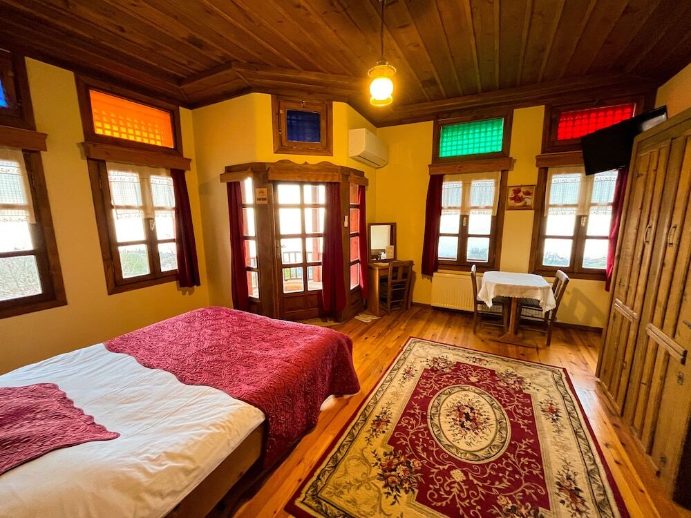 Кайели: Kafdagi Konak Hotel