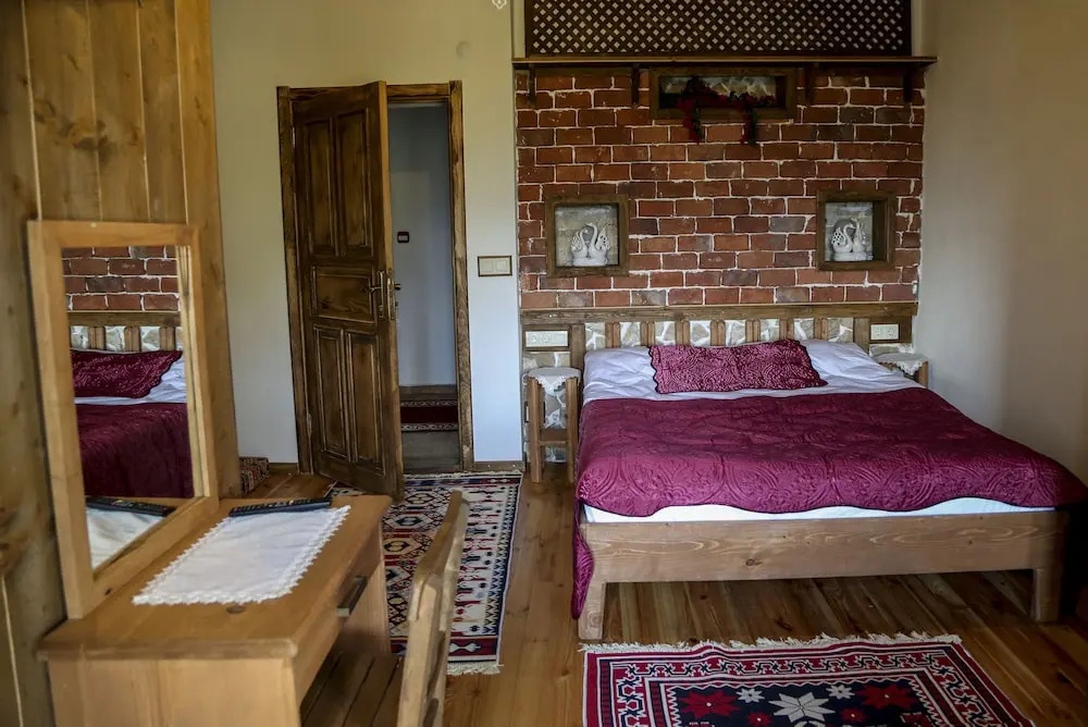 Кайели: Kafdagi Konak Hotel