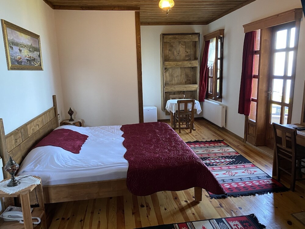 Кайели: Kafdagi Konak Hotel