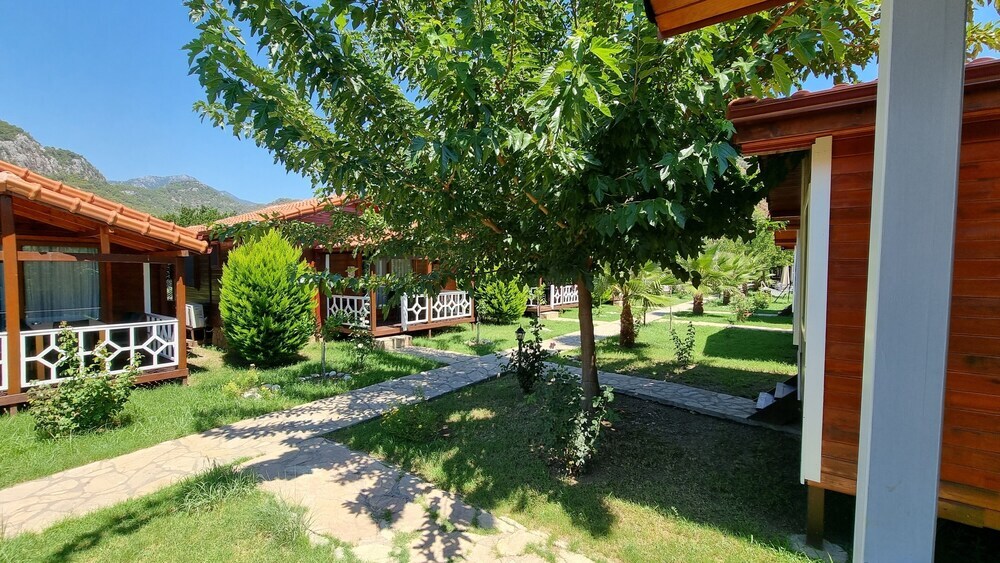 Чиралы: Villa Efsane Hotel