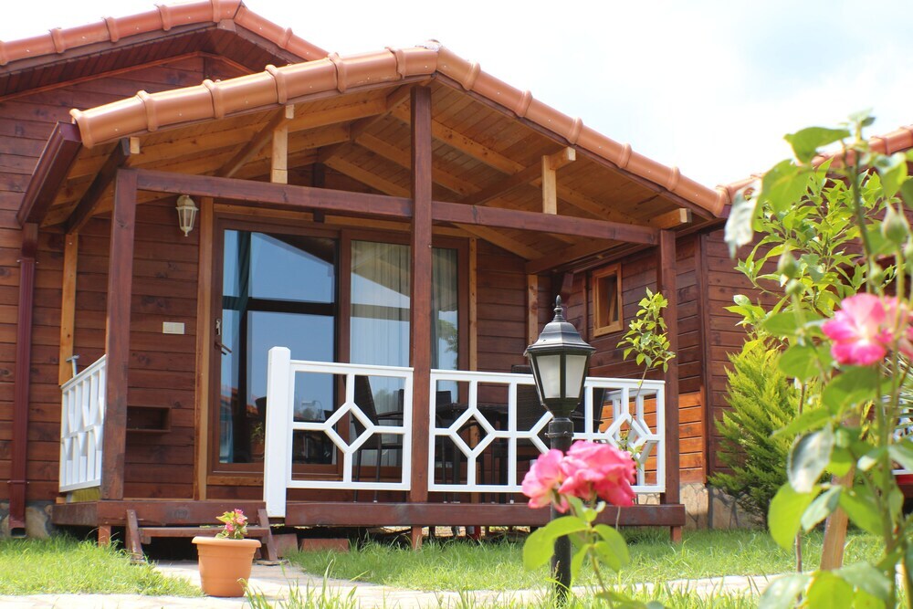 Чиралы: Villa Efsane Hotel
