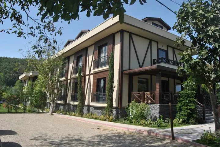 Сайл: Mata Butik Hotel