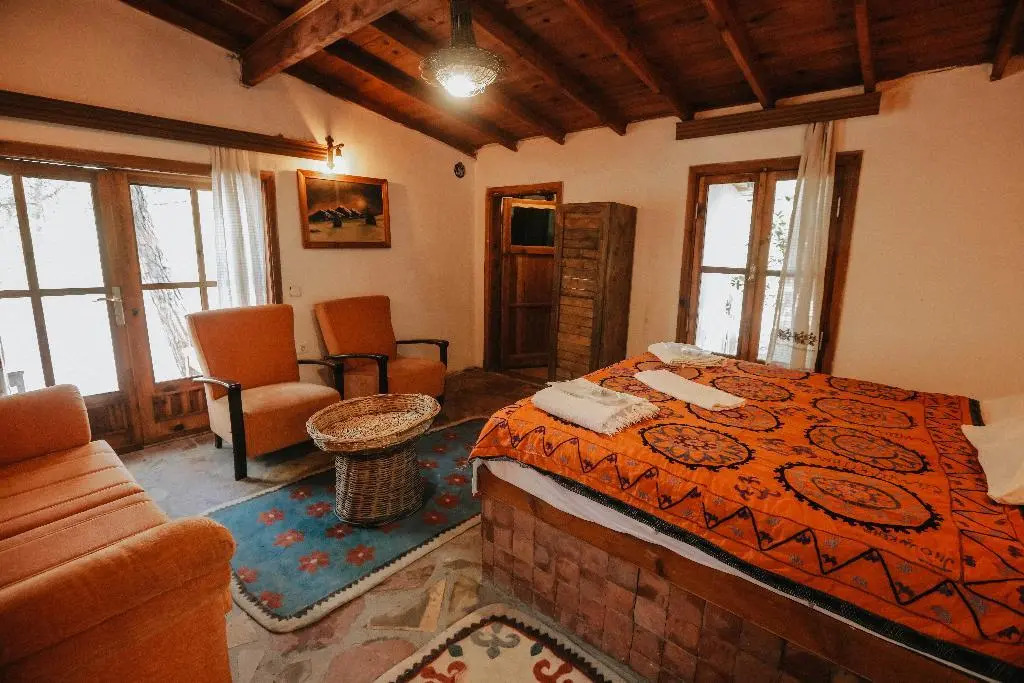 Шириндже: Kayserkaya Cottages & Camping