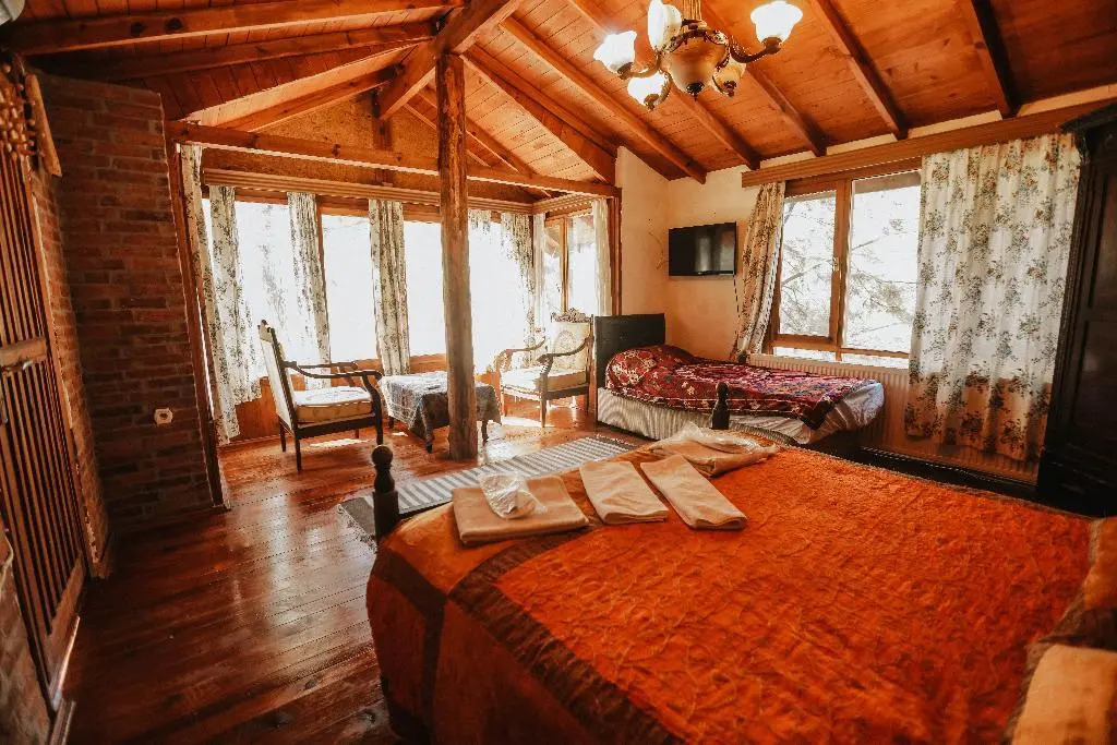 Шириндже: Kayserkaya Cottages & Camping