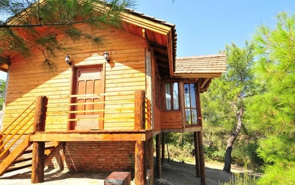 Шириндже: Kayserkaya Cottages & Camping