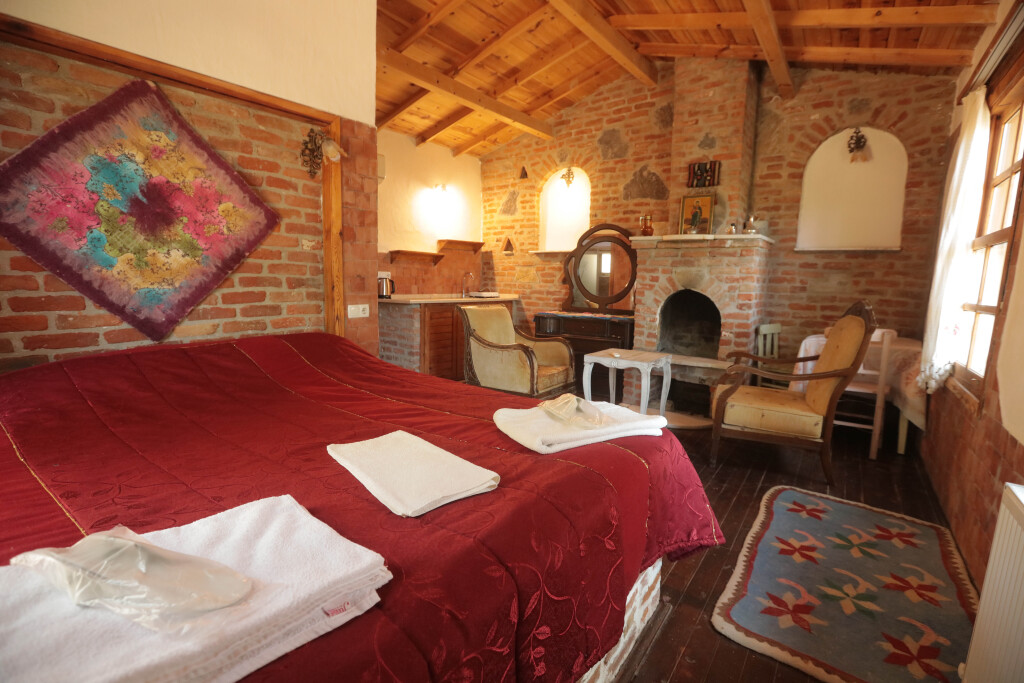 Шириндже: Kayserkaya Cottages & Camping