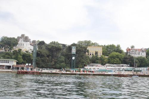 Бююкада: Anadolu Kulubu