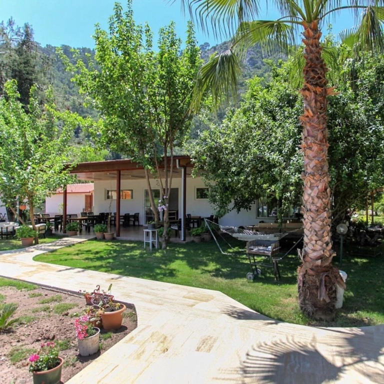 Чиралы: Dolunay Apart Otel