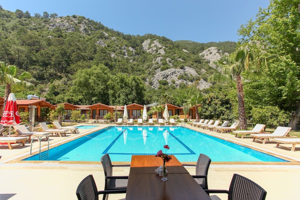 Чиралы: Dolunay Apart Otel