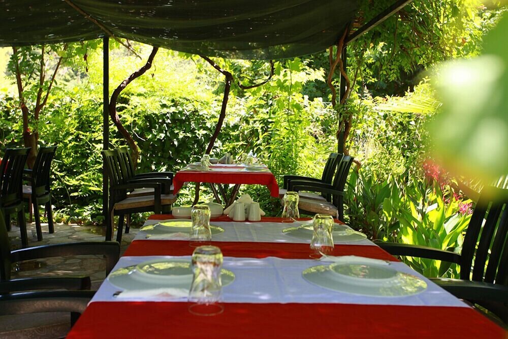 Чиралы: Dolunay Apart Otel