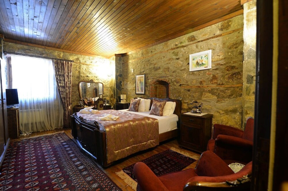 Урла: Hotel Yorgo Seferis
