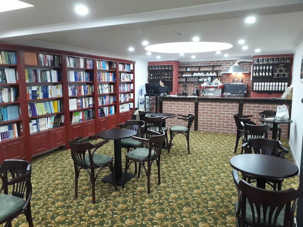 Бандырма: Tum Palace Otel
