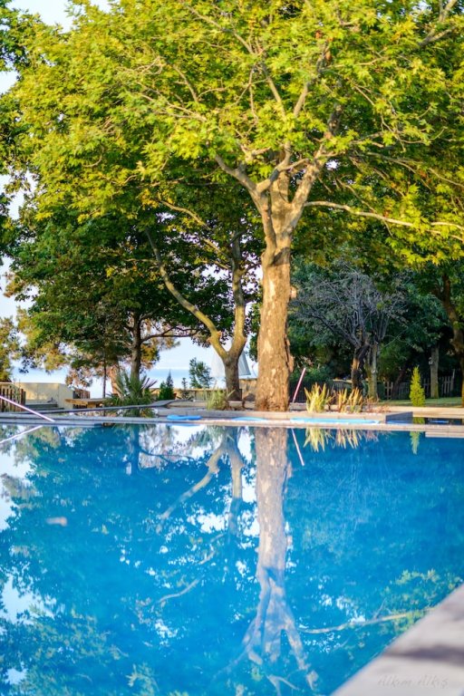 Чешмели: Seker Kamp Apart Otel