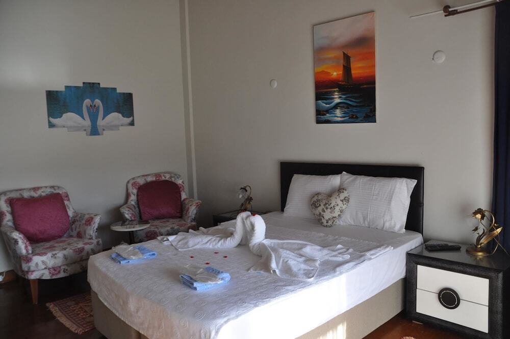 Сайл: Canan Motel
