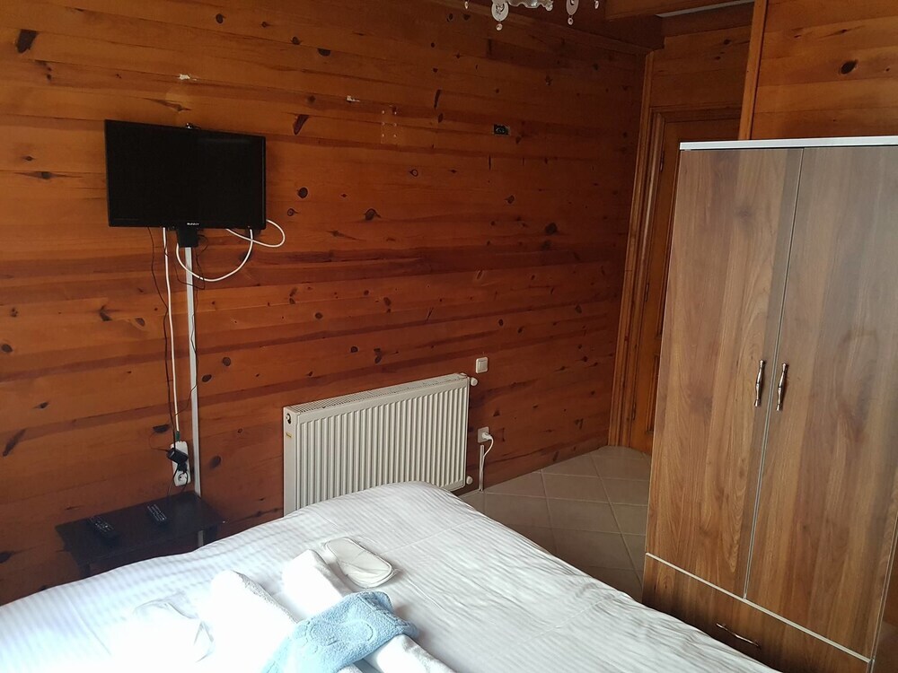 Сайл: Canan Motel