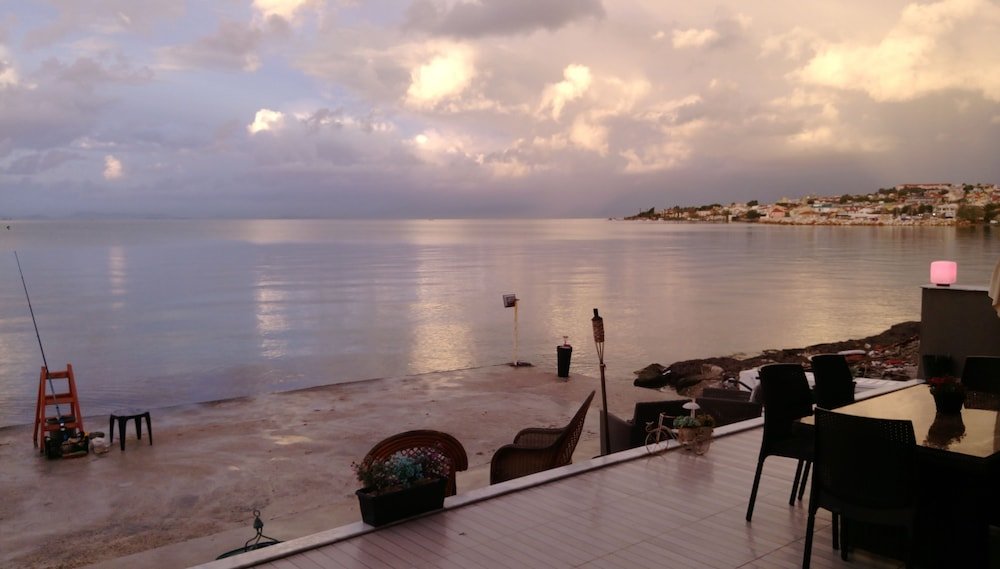 Урла: Itimat Hotel