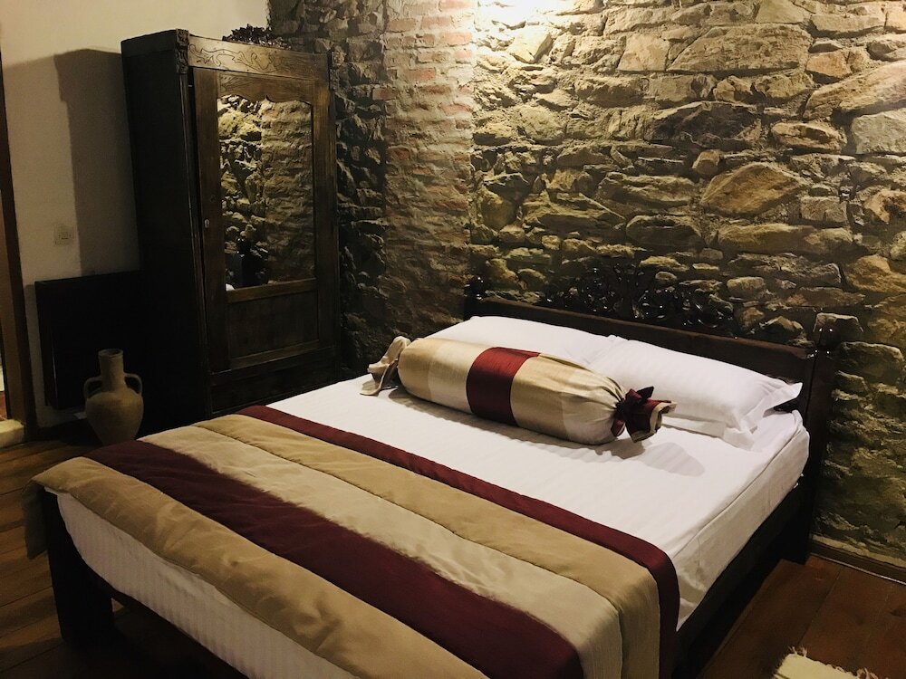 Шириндже: Mosaic Hotels