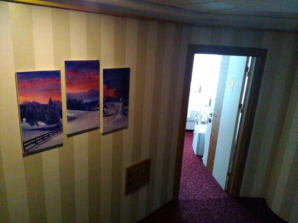Токат: RMS Atlas Otel