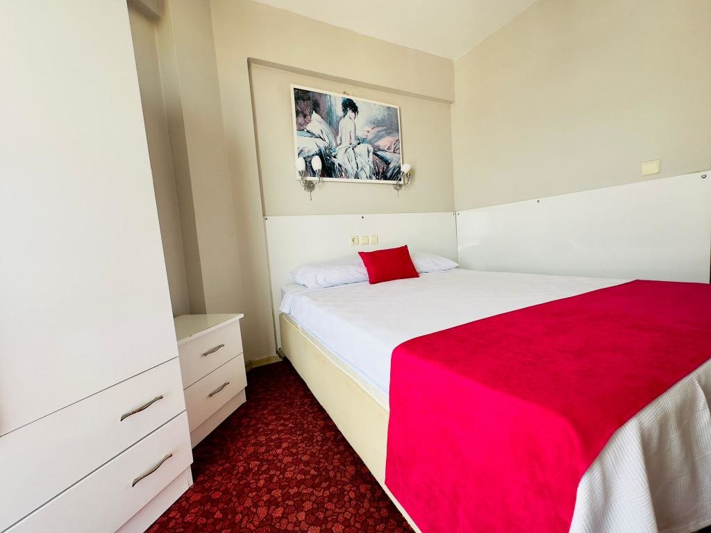 Кушадасы: Kaan Otel