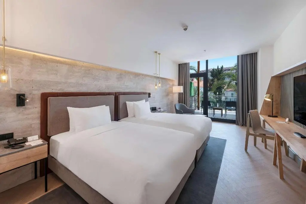 Кемер: DoubleTree by Hilton Antalya-Kemer All-Inclusive Resort