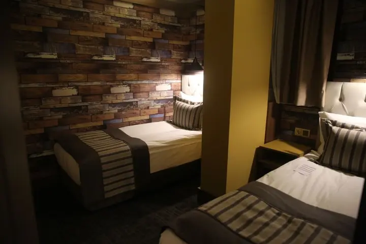 Измир: Diasos Otel Buca
