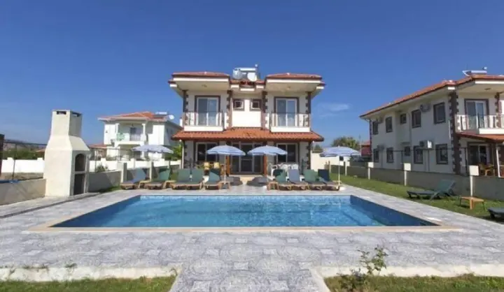 Дальян: Mutlu Yasam Villalari 6 Bedrooms