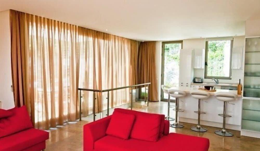 Яликавак: Hillside Villa Yalikavak