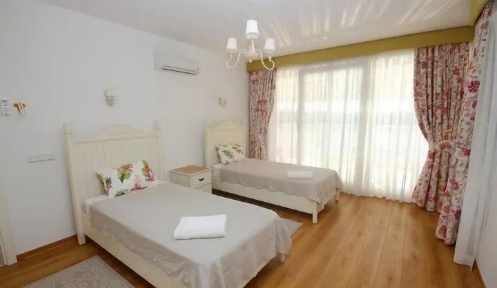 Тургутрейс: Turgutreis Villa Beaton 5 Bedrooms