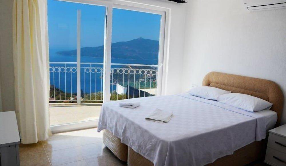 Калкан: Kalkan 3 Bedrooms Villa Private Pool