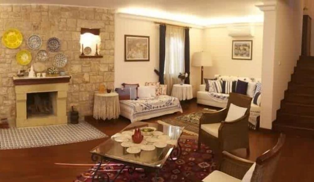 Коюнбаба: Gumusluk Garden Suite