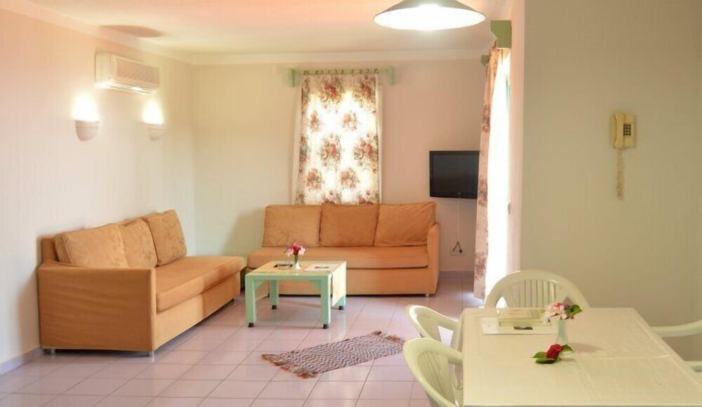 Бодрум: Club Bodrum Apart - 2 Bedrooms