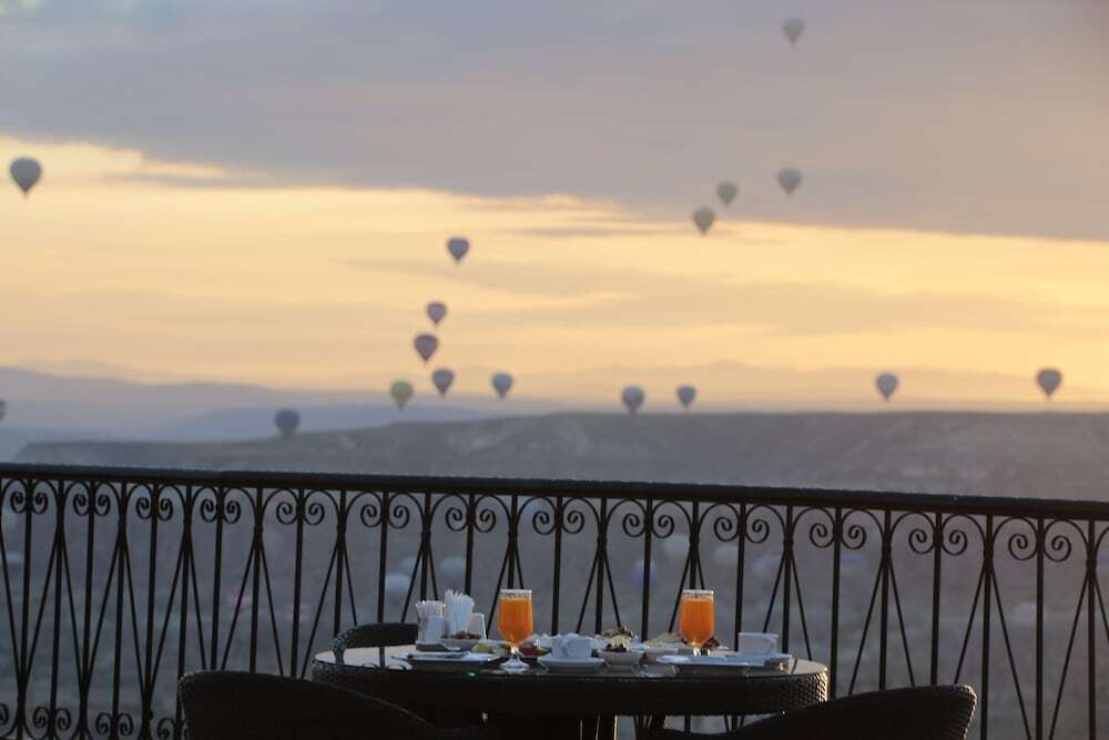 Учисар: Romance Cave Suites