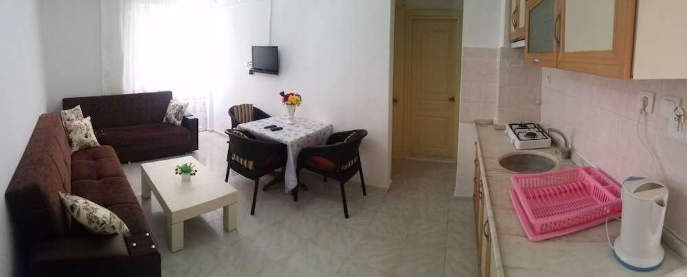 Турунч: Gokmen Apartments