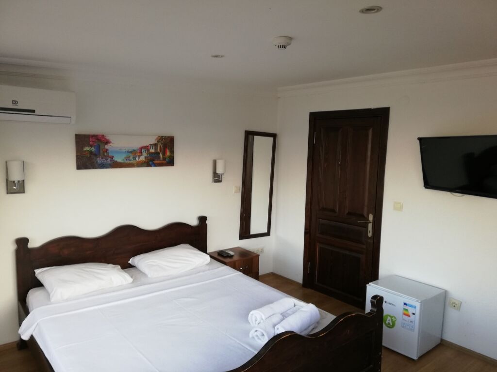 Хейбелиада: Selanikli Pansiyon Heybeliada