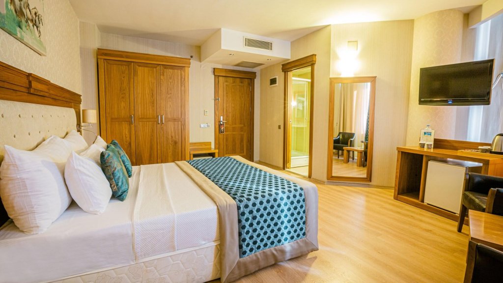 Мерсин: Yucesoy Liva Otel