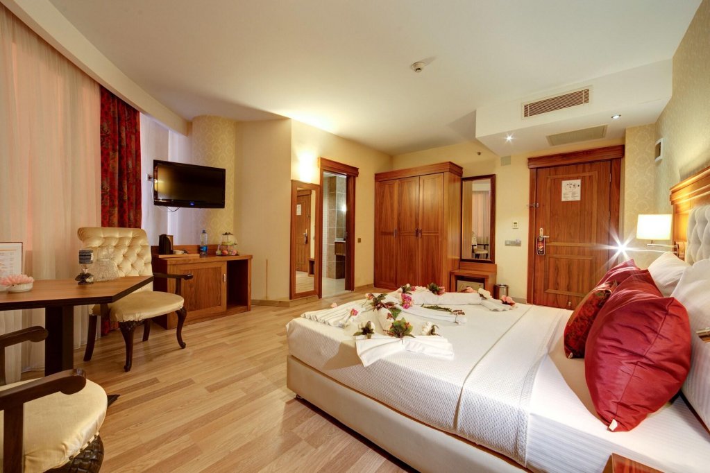 Мерсин: Yucesoy Liva Otel
