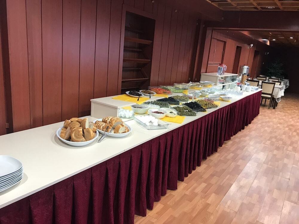 Салихли: Bozdag Doner Otel