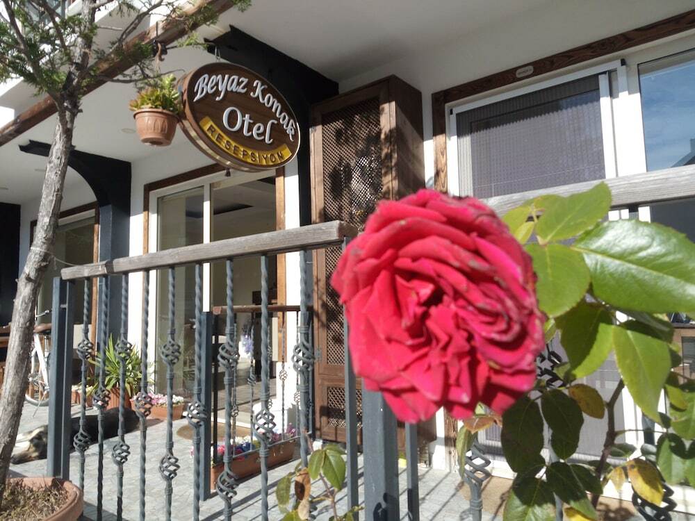 Сайл: Beyaz Konak Hotel