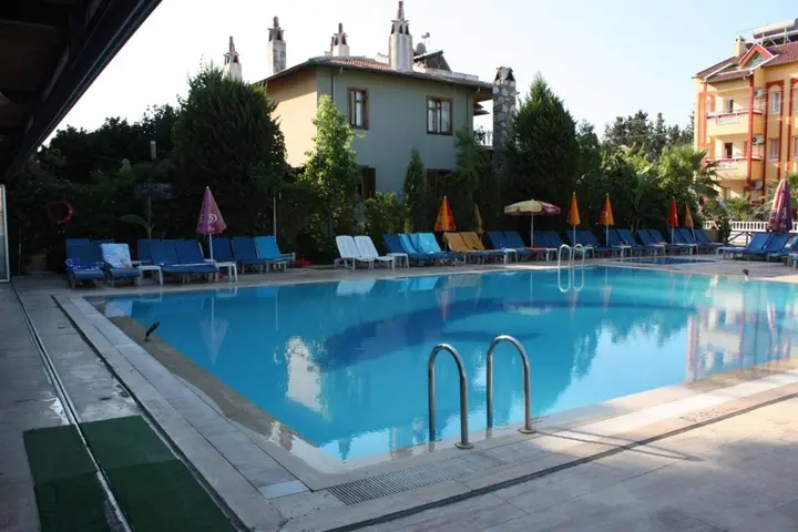 Мармарис: Albatros Apartments
