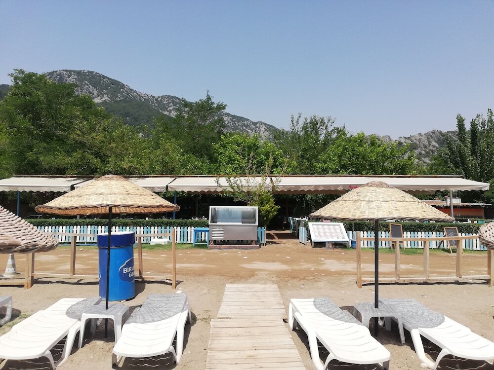 Чиралы: Likya Yanartas Bungalows