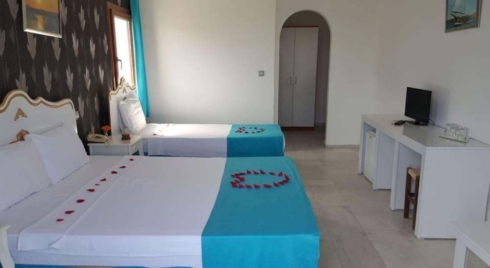 Голькой: Turkbuku Hill