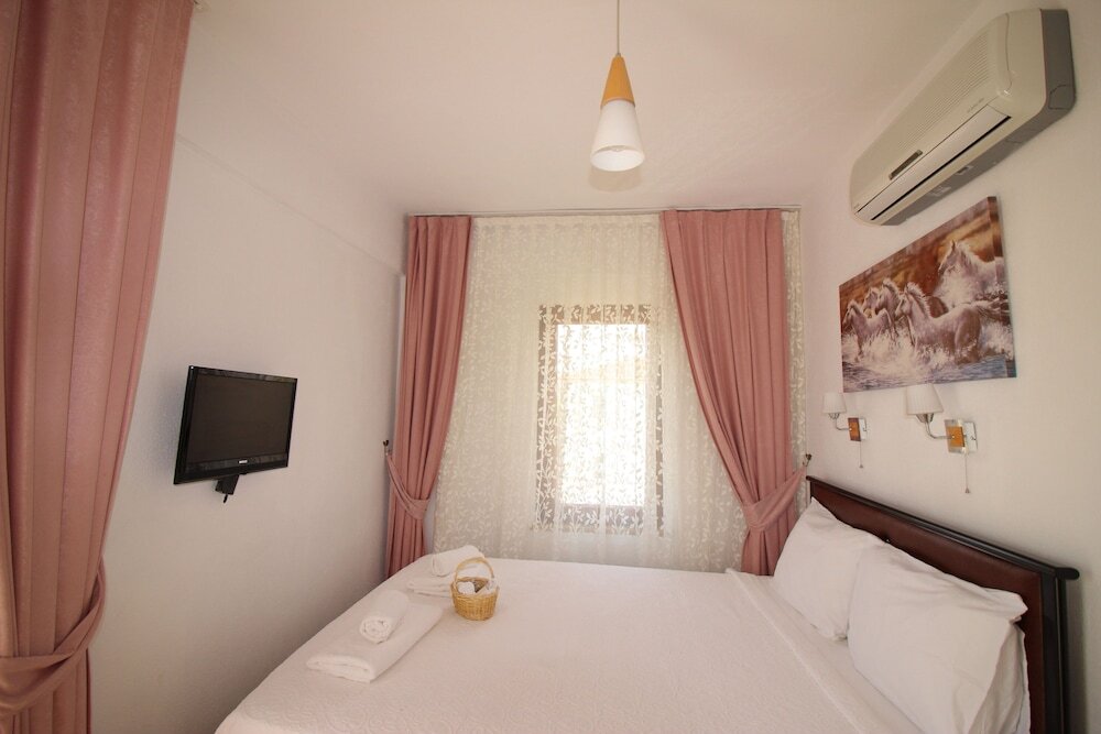 Бозджаада: Alize Otel