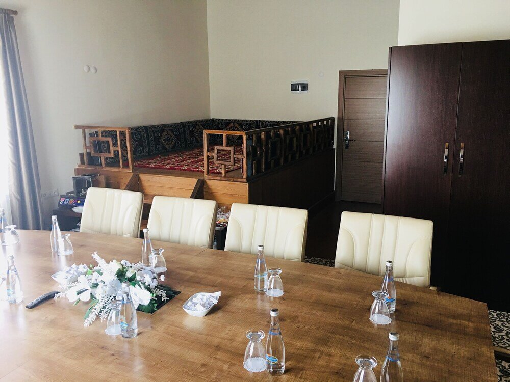 Эрзурум: Sport Otel Palandoken
