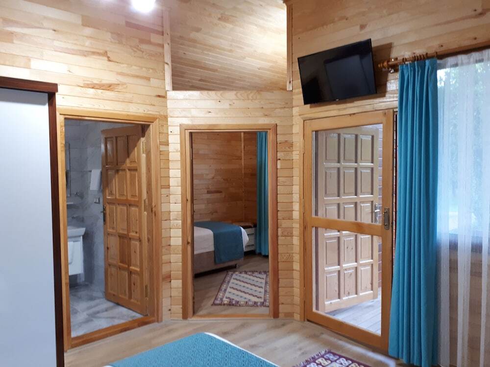 Чиралы: Asya Bungalow