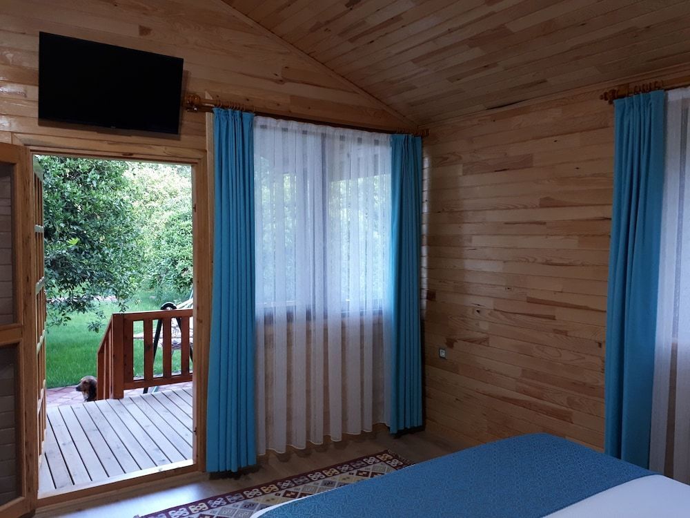 Чиралы: Asya Bungalow
