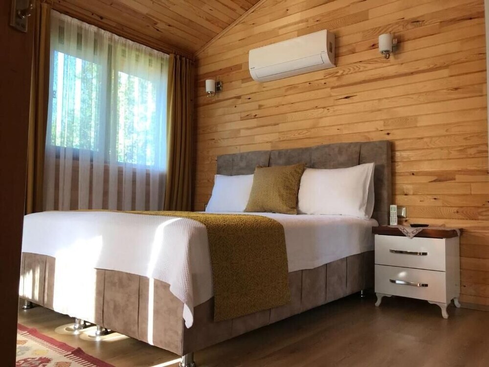 Чиралы: Asya Bungalow