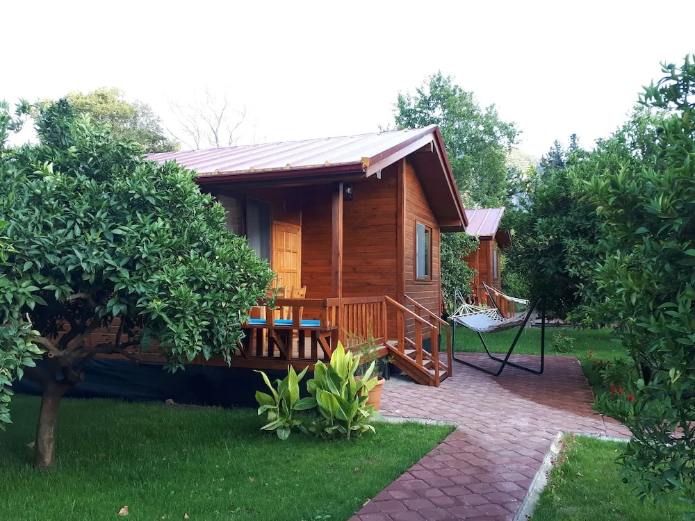 Чиралы: Asya Bungalow