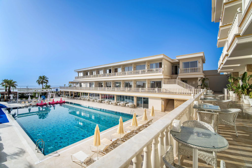 Кемер: La Perla Hotel Kemer All Inclusive