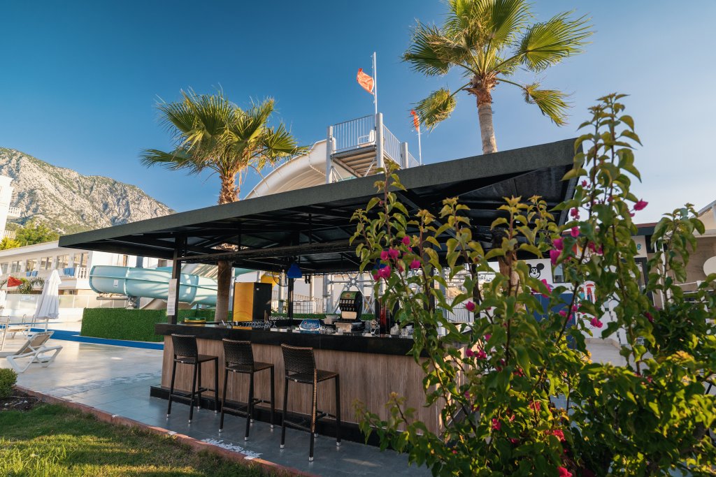 Кемер: La Perla Hotel Kemer All Inclusive