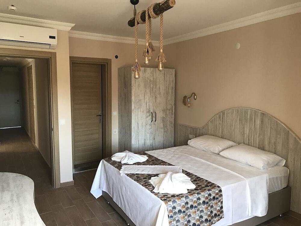 Урла: Serra Otel